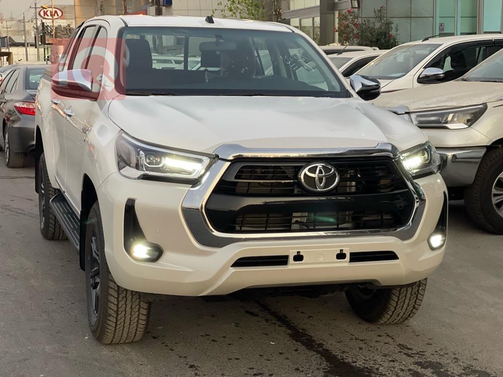 تويوتا هايلوكس